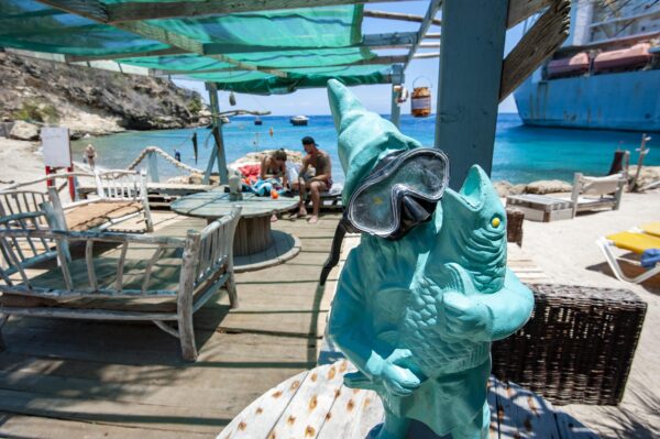 Fun Snorkeling Spots Curacao Tugboat Beach Cura Ao